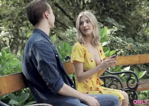 Cô nàng ra công viên tìm trai lạ về trả bài trả thù gã anh yêu xem sex thủ dâm